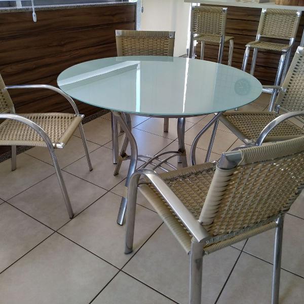 mesa de vidro branco + 4 cadeiras + 2 banquetas alumínio