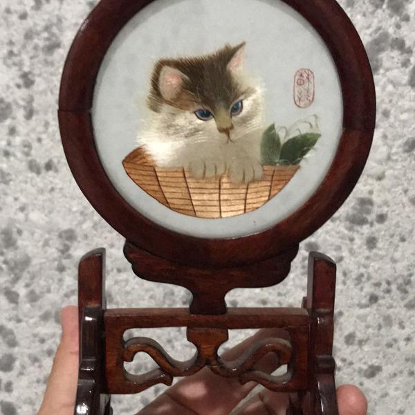 objeto de decoração filhote de gato