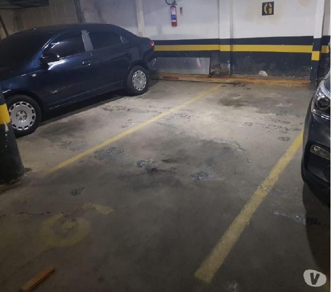 Alugo vaga de garagem em Botafogo