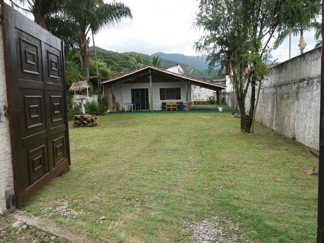 Casa a 250m da praia Martin de Sá