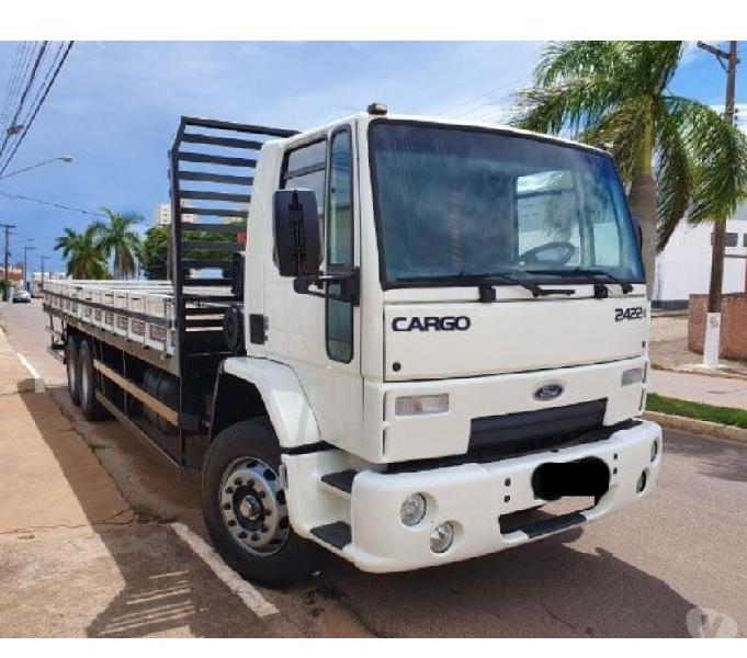 Ford Cargo 2422