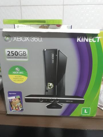 Xbox 360 250gb com knect + 2 contoles e jogos