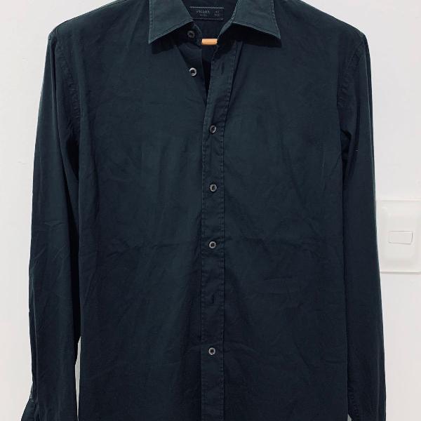 camisa masculina prada