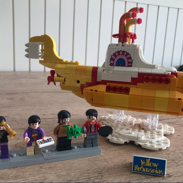 lego yellow submarine the Beatles