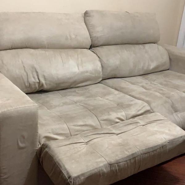 sofá retrátil ultra confortável