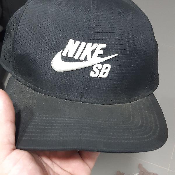 vendo boné nike