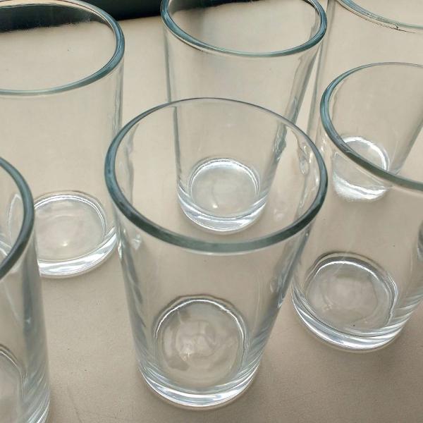 8 copos de vidro 6,5cm de boca e 10,5cm altura