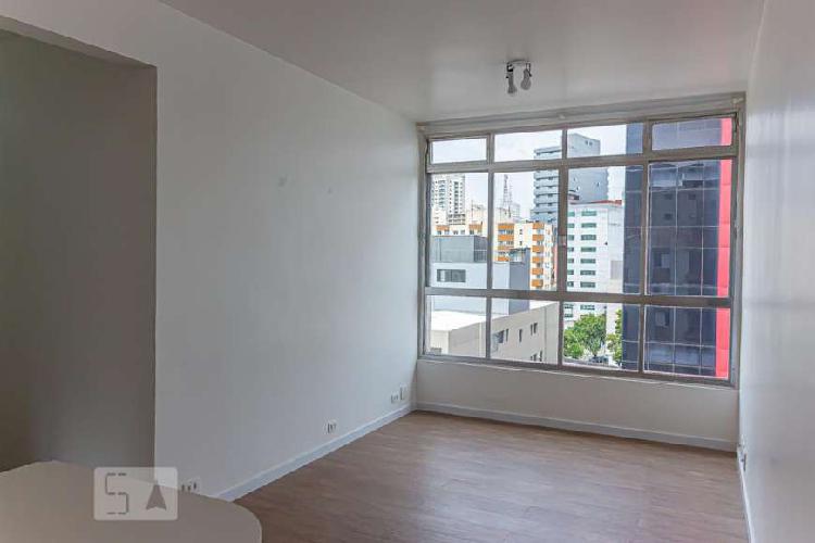 Apartamento à Venda - Liberdade, 2 Quartos, 70 m2