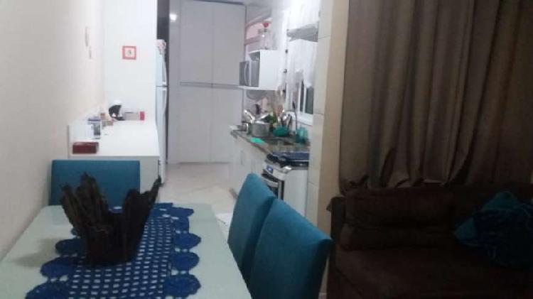 Apartamento para venda possui 56 metros quadrados com 2