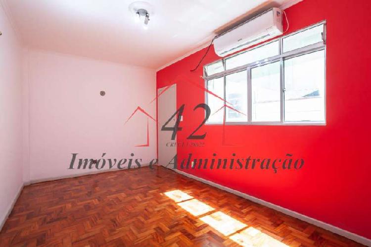 Apartamento para venda possui 93 metros quadrados com 2