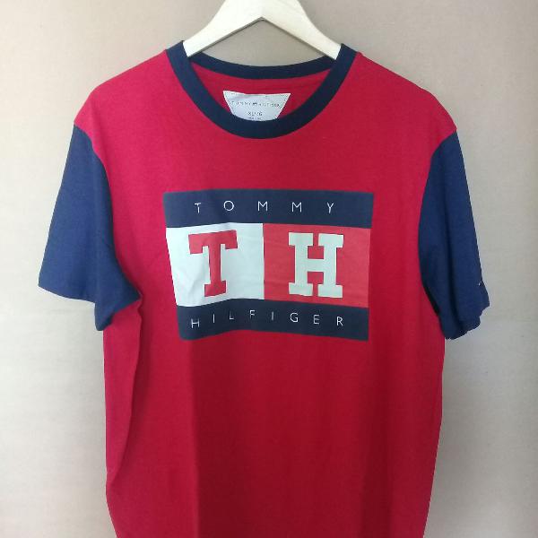 Camiseta Tommy Hilfiger Vermelha