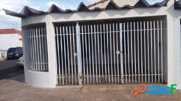 Casa - Aluguel - TAQUARITINGA - SP - JARDIM BUSCARDI)