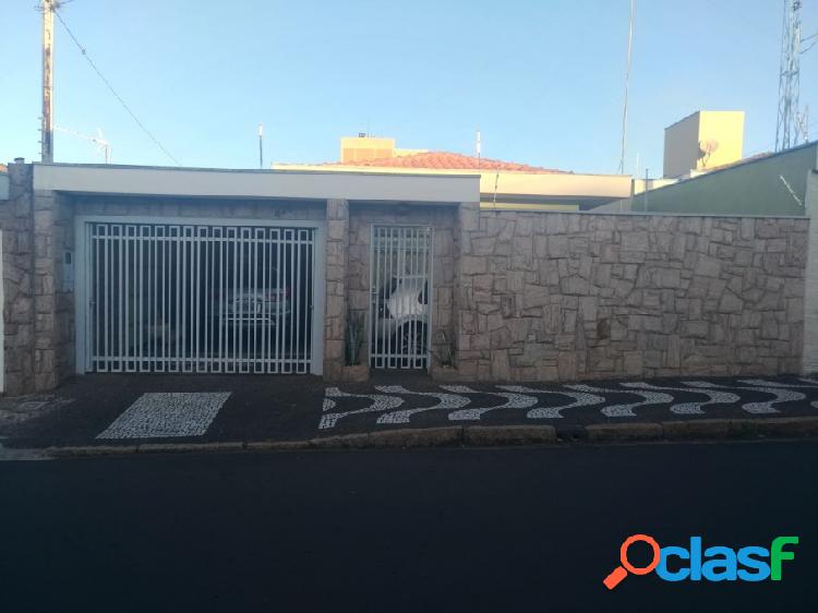 Casa - Venda - Araras - SP - Jd. Belvedere