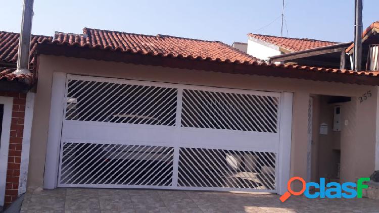 Casa - Venda - Mogi das Cruzes - SP - Conjunto Habitacional