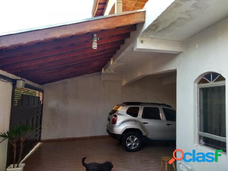 Casa com 3 dorms em Limeira - Conjunto Residencial Victor