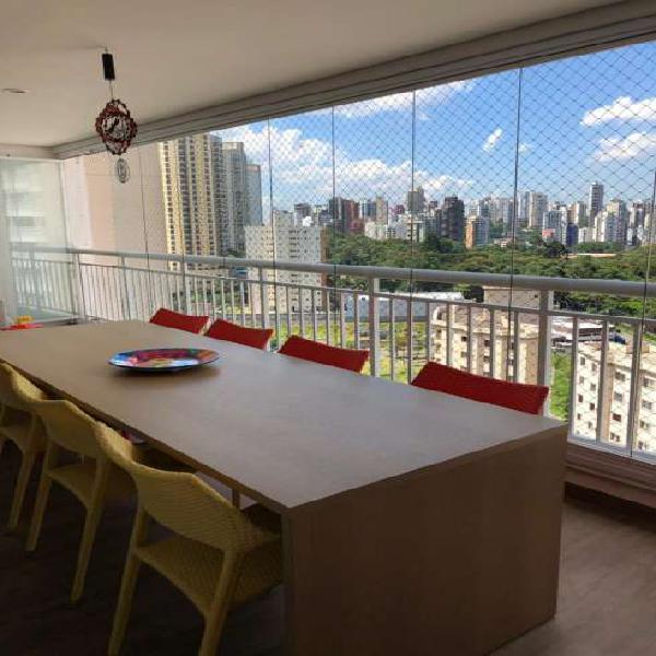 Condomínio Paulistano, Apartamento para venda tem 144