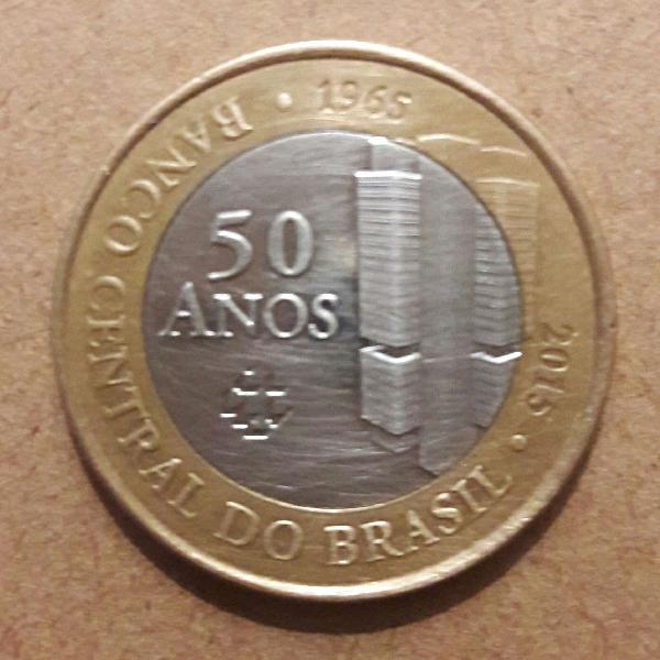Moeda comemorativa dos 50 anos do Banco central do Brasil.