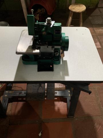 Máquina de costura Overlock semi industrial Overloque