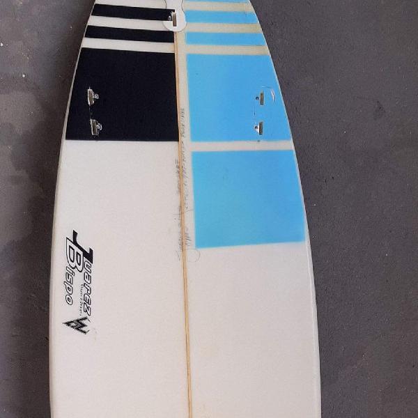 Prancha de surf usada, tamanho 5.11"