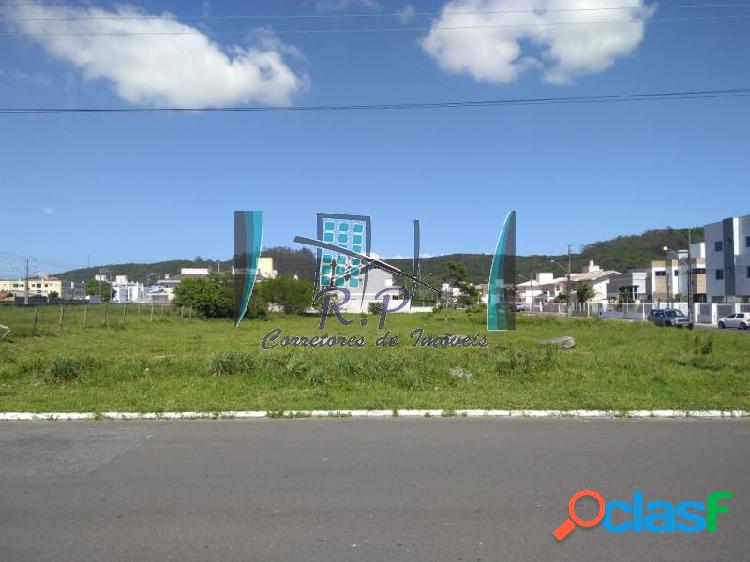 Terreno com 1900 m2 em FlorianÃ³polis - Ingleses do Rio