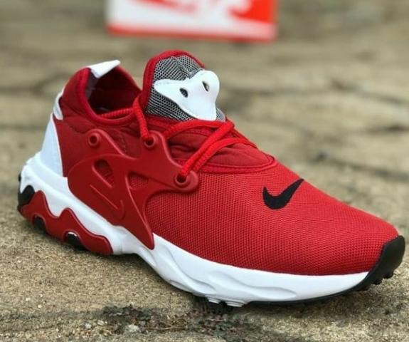 Tênis Nike Modelo Novo