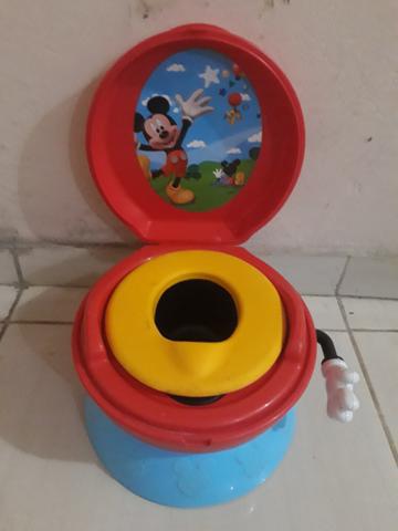 Troninho / Penico Mickey