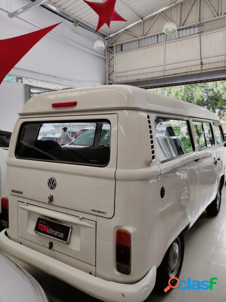 VOLKSWAGEN KOMBI STANDARD 1.4 MI TOTAL FLEX 8V BRANCO 2010