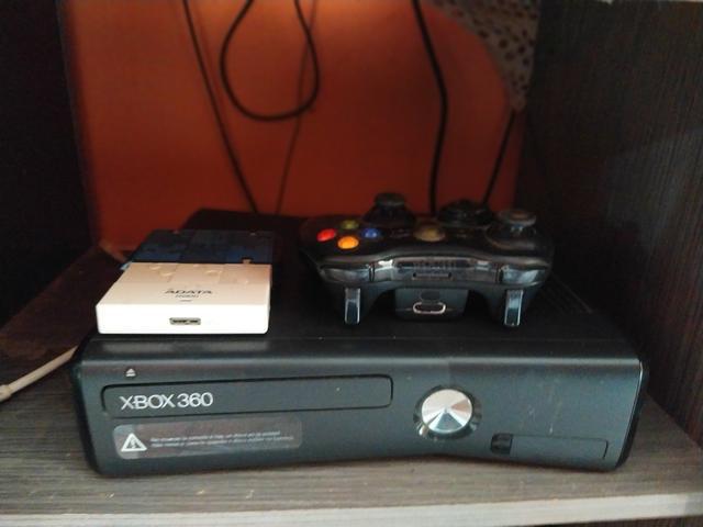 Vendo ou Troco Xbox 360 Slim com HD EXTERNO