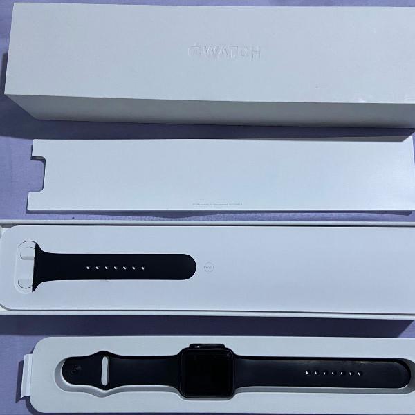 apple watch série 2 - 42mm preto silicone