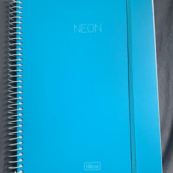 caderno tilibra neon 160 folhas