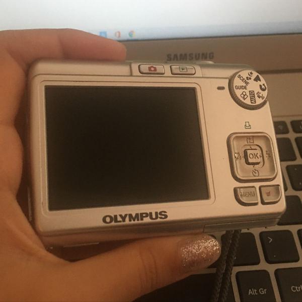 camera olympus