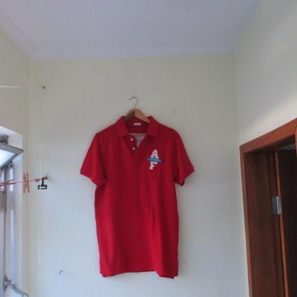 camiseta abercrombie vermelha masculina