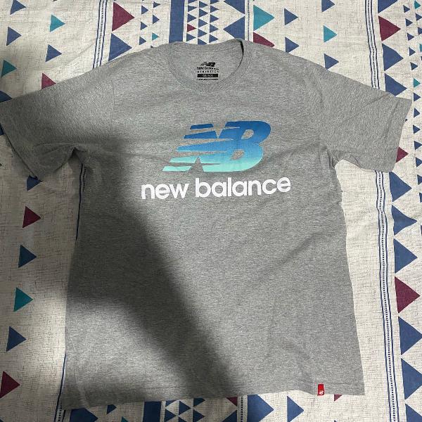 camiseta new balance