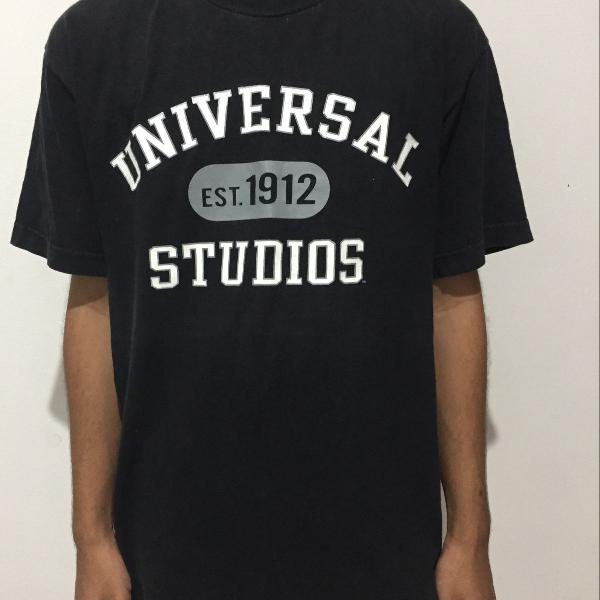camiseta universal estúdios
