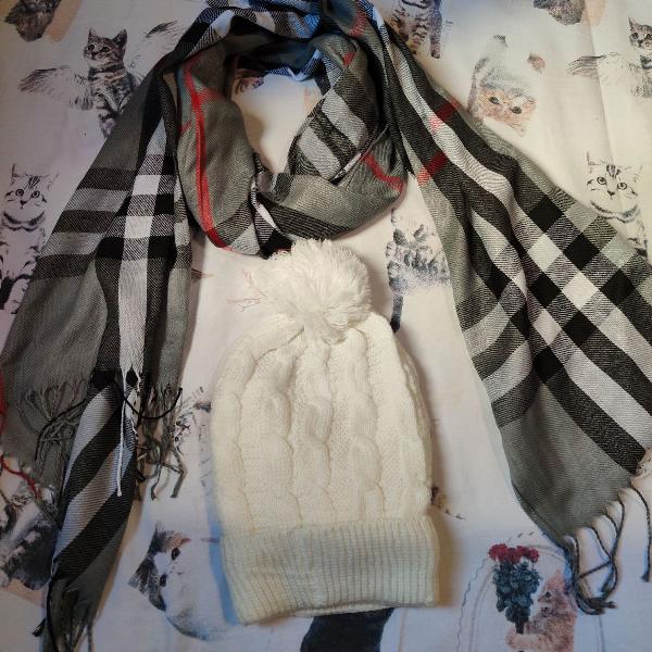 gorro branco super quentinho com pelúcia dentro e cachecol