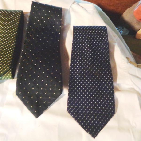 gravatas de poá - 3 por único preço