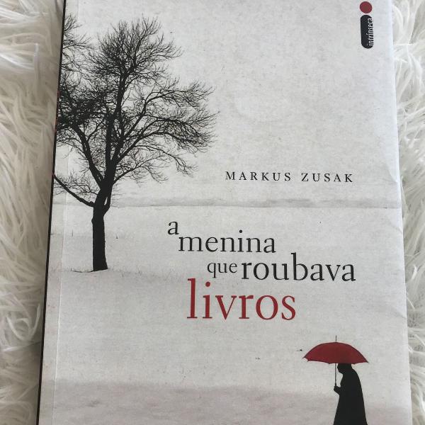 livro a menina que roubava livros e frankstein