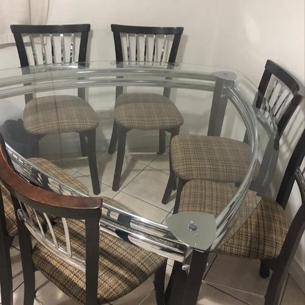 mesa com 06cadeiras- assento com tecido beraldin