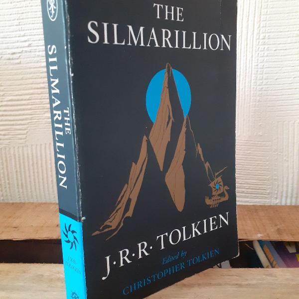 the silmarillion - j.r.r. tolkien