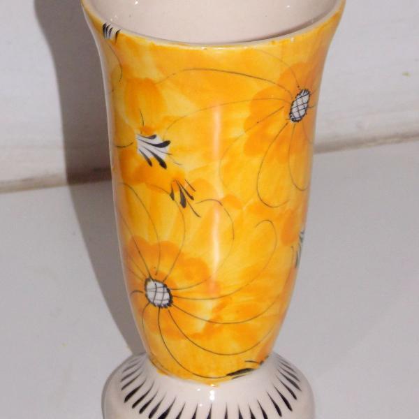 vaso vasinho em porcelana pintado a mão