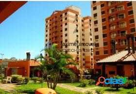 Apartamento com 3 dormitÃ³rios Ã venda, 70 mÂ² por R$