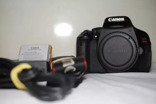 Camera Canon T3i Perfeita