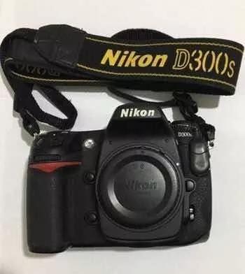 Camera Nikon D300s Super Nova