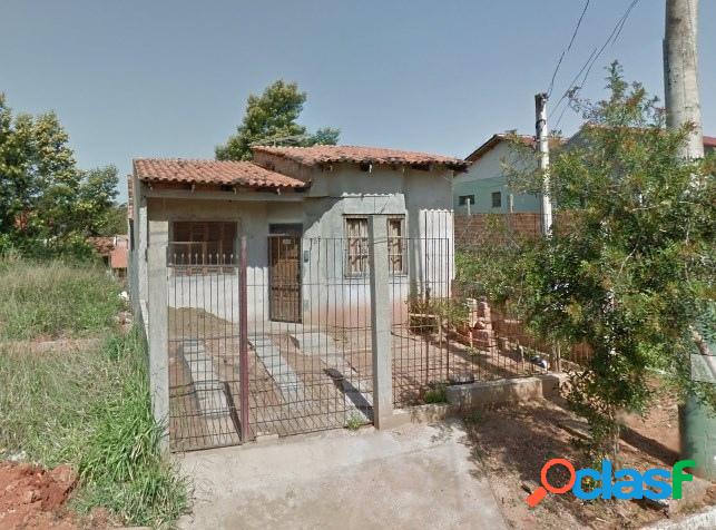 Casa com 2 dormitÃ³rios Ã venda, 99 mÂ² por R$ 175.000