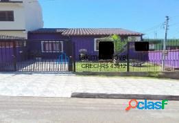 Casa com 3 dormitÃ³rios Ã venda, 74 mÂ² por R$ 215.000