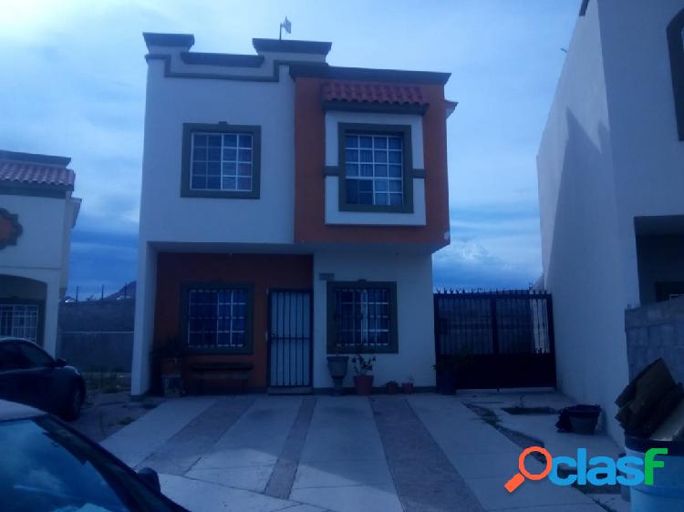 Casa en venta en Residencial Verona, 3 Recamaras, 950 Mil