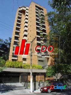 EdifÃ­cio Alcantarilla 4 dormitÃ³rios 235 mÂ²