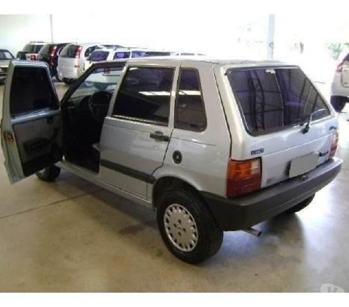 Fiat Uno Mille 1.0 4p 1998 cAr condicionado