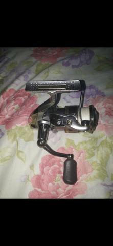 Vendo Molinete Shimano nasci