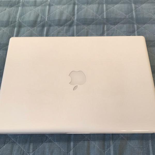 apple macbook white 13